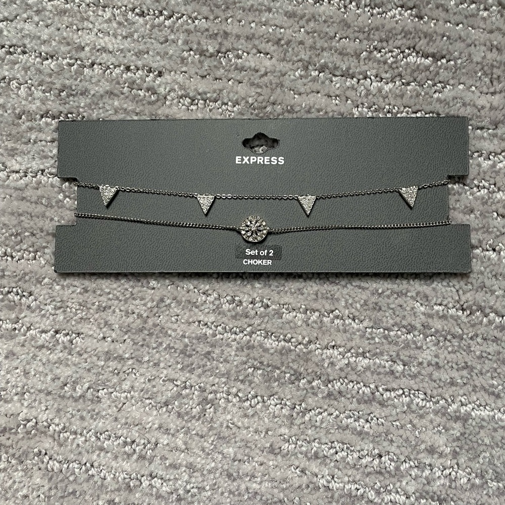 NWT Express 2 Choker Set with Triangle and Circle Designs